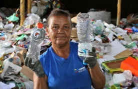 Waste picker who is a member of COMARP in Brazil