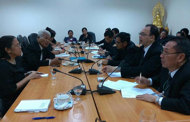 HomeNet Thailand meets with Ministry of Labour on HBW Day