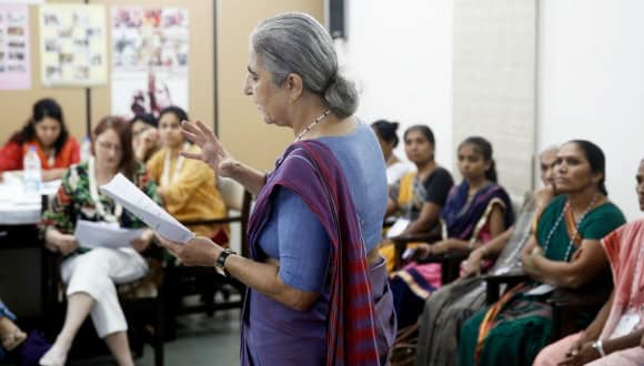 Renana speaks at HLP inaugural meeting