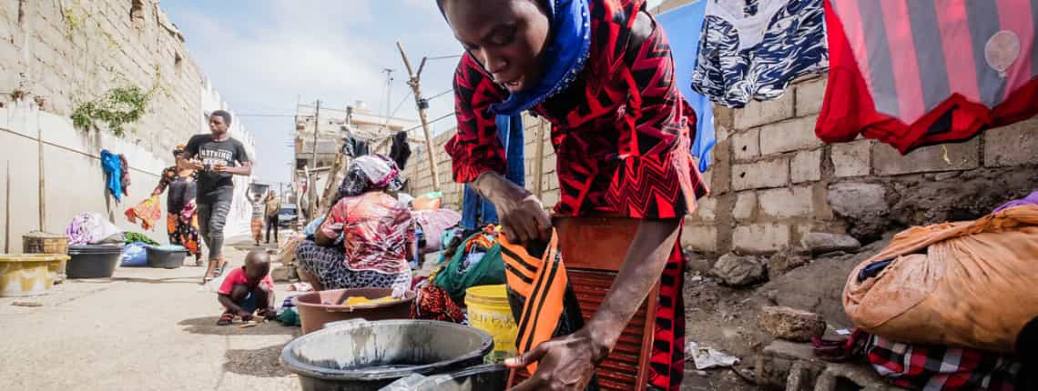 Washing clothes Dakar