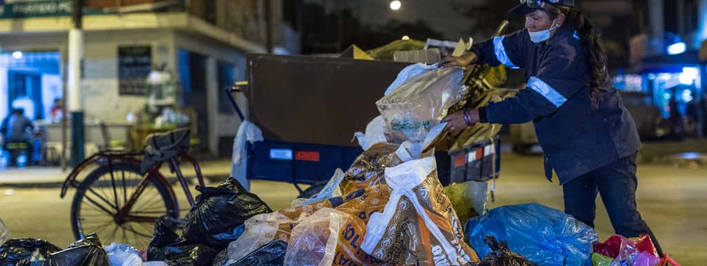 Lima Waste Picker at night