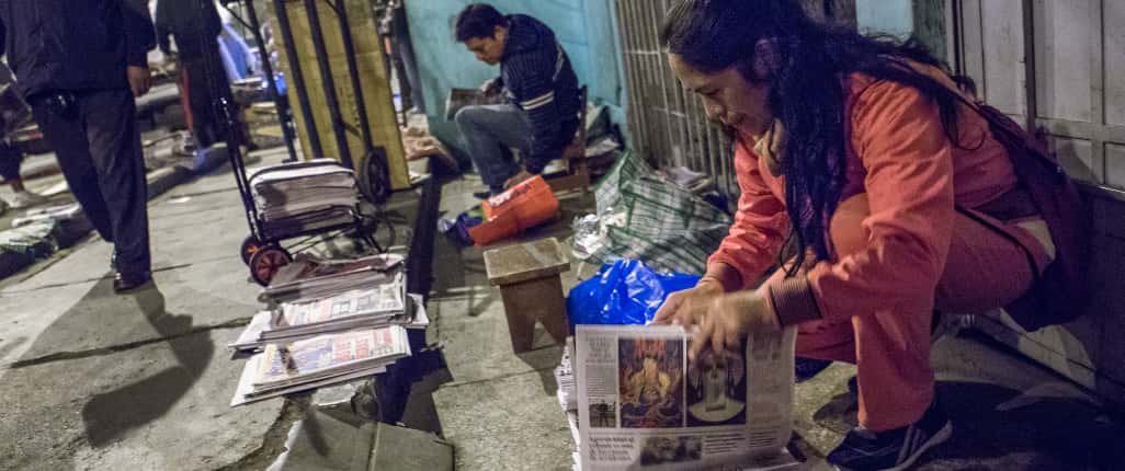 Newspaper vendor Lima