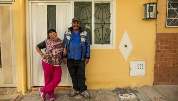 Recicladores con su nueva casa