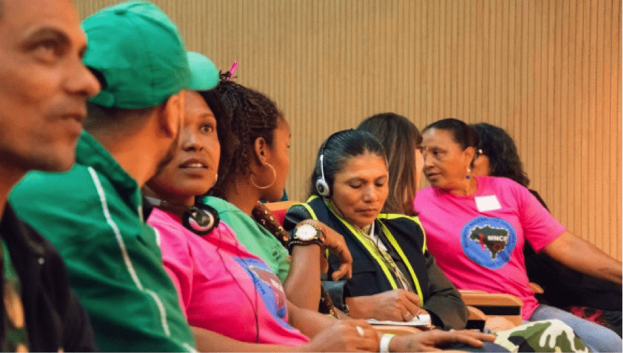 workshop men and women waste pickers