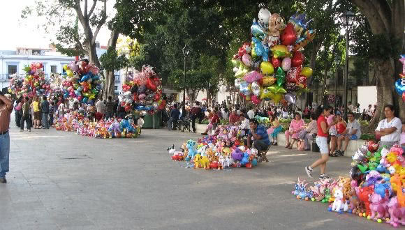 Street vendors in Mexico