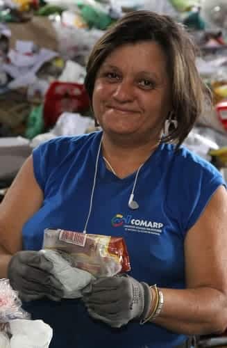 Waste recycler in Belo Horizonte, Brazil (J.Torgovnik/Getty Images Reportage)