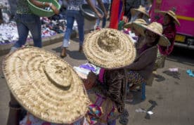 Vendors at Tema Station Market and Lorry Park