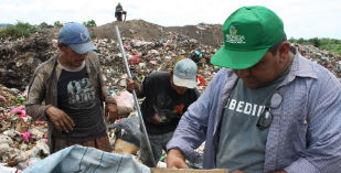 Waste pickers in Nicaragua