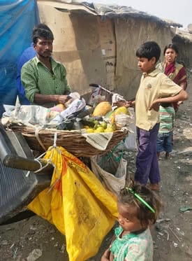 fruit seller - Rangpuri